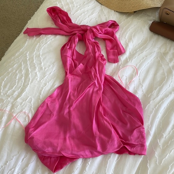 zara satin effect halter top - Picture 6 of 6